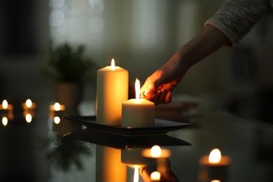 Candles for Every Mood: How Scents Impact Emotions