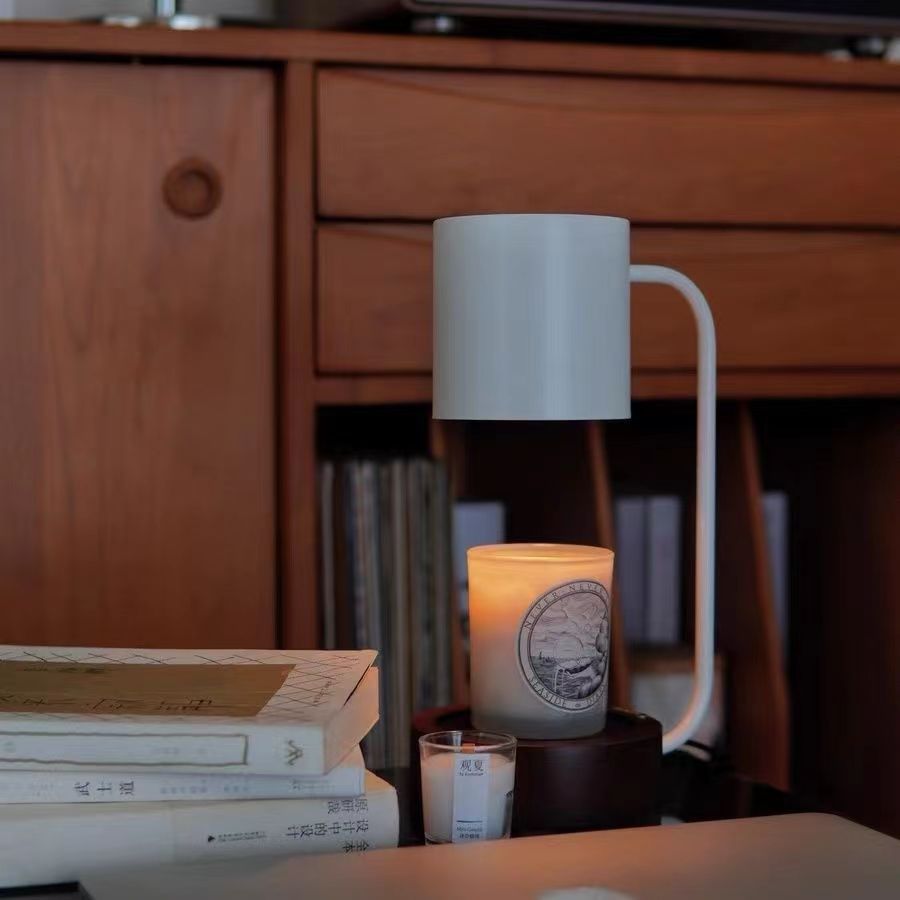 Lampe d'aromathérapie pour chambre à coucher, lampe de table à bougie sans fumée
